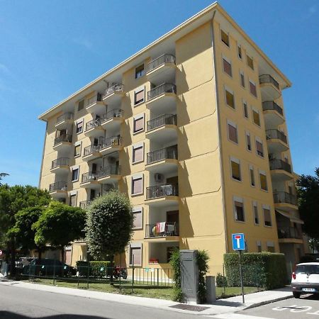 Giuliana - Appartamenti Bibione Eksteriør bilde